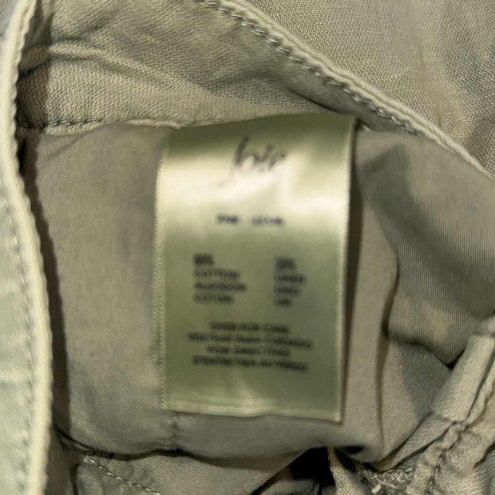 Joie Women's‎ Green Casual Shorts NWT - Picture 3 of 6